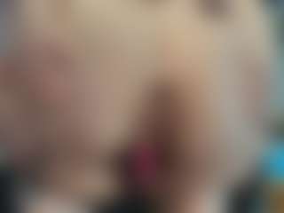 TinyToni's Live Sex Cam Show