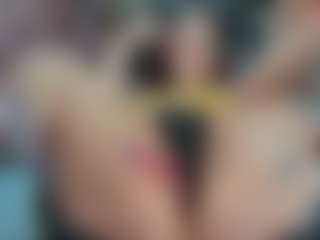 TinyToni's Live Sex Cam Show