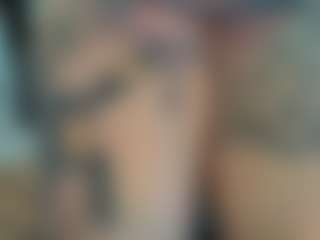 TinyToni's Live Sex Cam Show