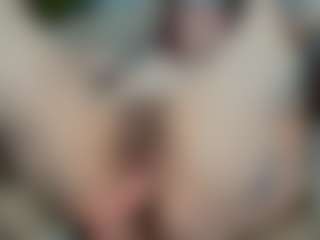 TinyToni's Live Sex Cam Show