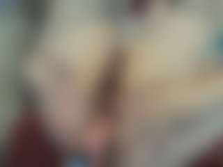 TinyToni's Live Sex Cam Show
