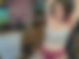 TinyToni's Live Sex Cam Show