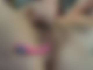 TinyToni's Live Sex Cam Show