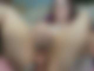 TinyToni's Live Sex Cam Show