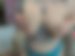TinyToni's Live Sex Cam Show