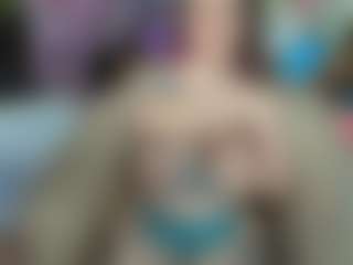 TinyToni's Live Sex Cam Show
