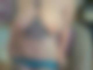 TinyToni's Live Sex Cam Show