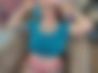 TinyToni's Live Sex Cam Show