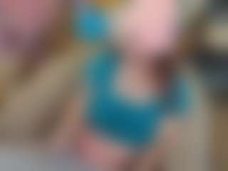 TinyToni's Live Sex Cam Show