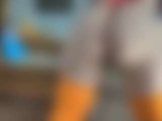 TinyToni's Live Sex Cam Show
