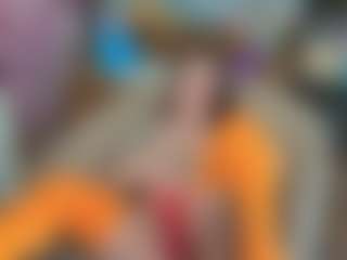 TinyToni's Live Sex Cam Show