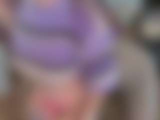 TinyToni's Live Sex Cam Show