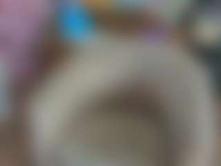 TinyToni's Live Sex Cam Show