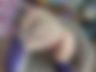 TinyToni's Live Sex Cam Show