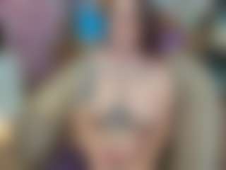 TinyToni's Live Sex Cam Show