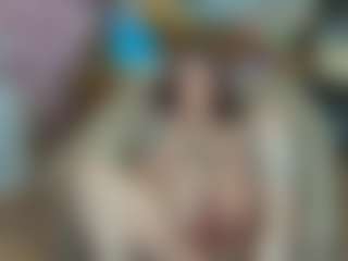 TinyToni's Live Sex Cam Show