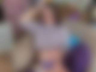 TinyToni's Live Sex Cam Show