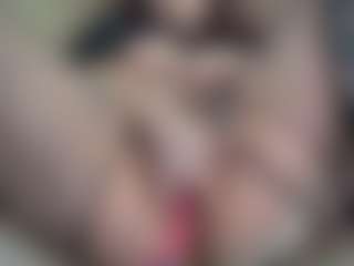 TinyToni's Live Sex Cam Show