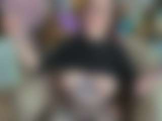 TinyToni's Live Sex Cam Show