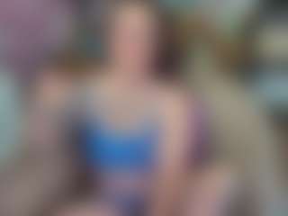 TinyToni's Live Sex Cam Show