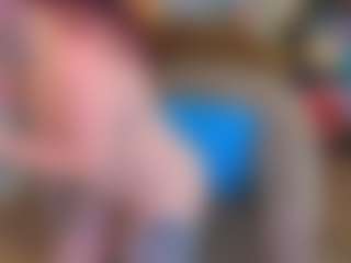 TinyToni's Live Sex Cam Show