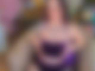 TinyToni's Live Sex Cam Show