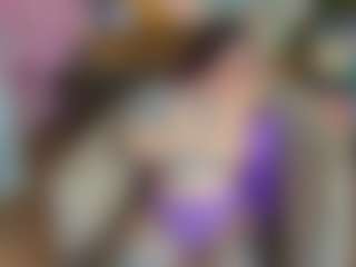 TinyToni's Live Sex Cam Show