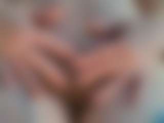 TinyToni's Live Sex Cam Show
