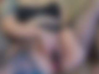 TinyToni's Live Sex Cam Show