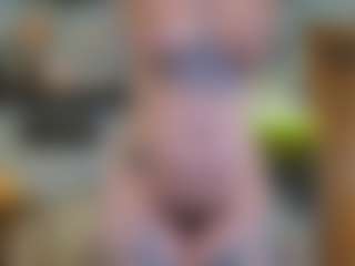 TinyToni's Live Sex Cam Show