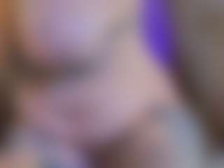 TinyToni's Live Sex Cam Show