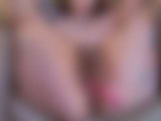 TinyToni's Live Sex Cam Show