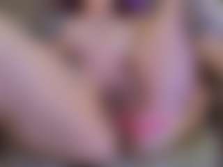 TinyToni's Live Sex Cam Show
