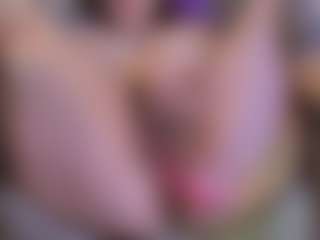 TinyToni's Live Sex Cam Show