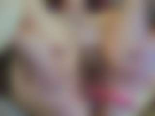 TinyToni's Live Sex Cam Show