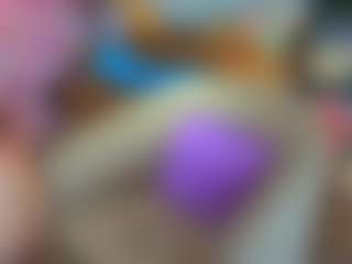 TinyToni's Live Sex Cam Show