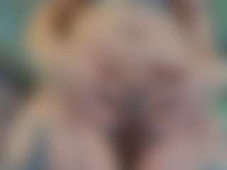 TinyToni's Live Sex Cam Show