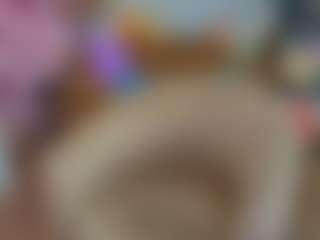 TinyToni's Live Sex Cam Show