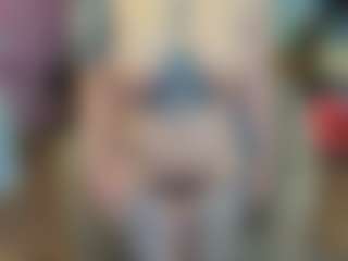 TinyToni's Live Sex Cam Show