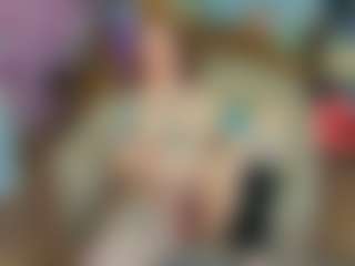TinyToni's Live Sex Cam Show