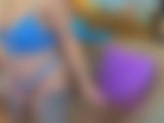 TinyToni's Live Sex Cam Show