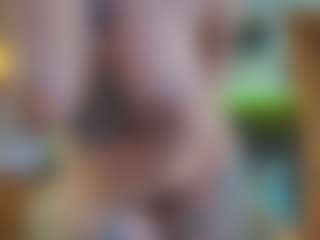 TinyToni's Live Sex Cam Show