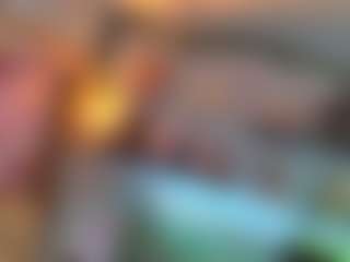 TinyToni's Live Sex Cam Show
