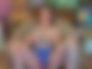 TinyToni's Live Sex Cam Show