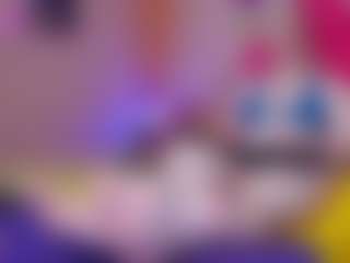 Live cam show with LexyGold - Long Hair on AdultVida.com