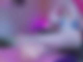 Live cam show with LexyGold - Blonde Hair Middle Aged on CamClone