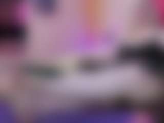 Live cam show with LexyGold - Shaved on Milfs Live