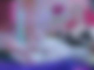 Live cam show with LexyGold - Princess on AdultVida.com