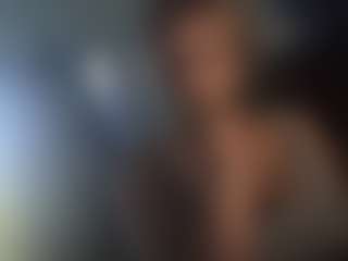 PleasingReign's Live Sex Cam Show