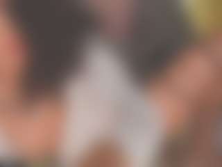 Live cam show with tamara-soul - Black Petite on Livezox